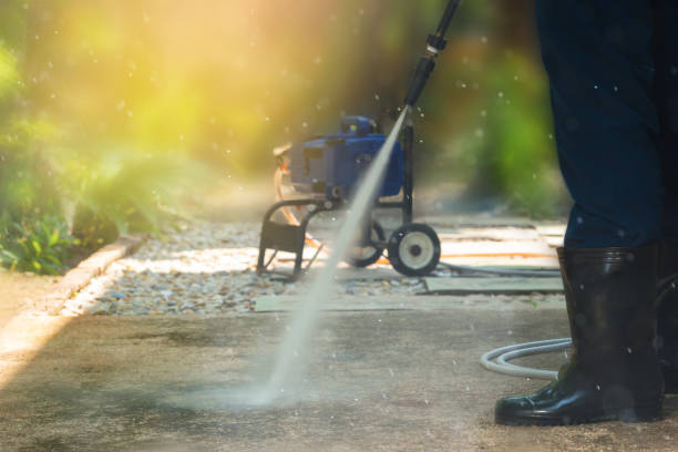Best Gutter Cleaning  in Arvin, CA